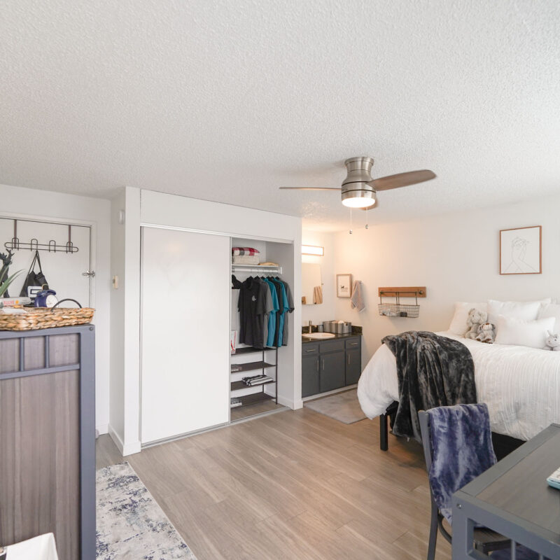 One bedroom apartment at Capri Eugene designed for student housing Eugene, OR